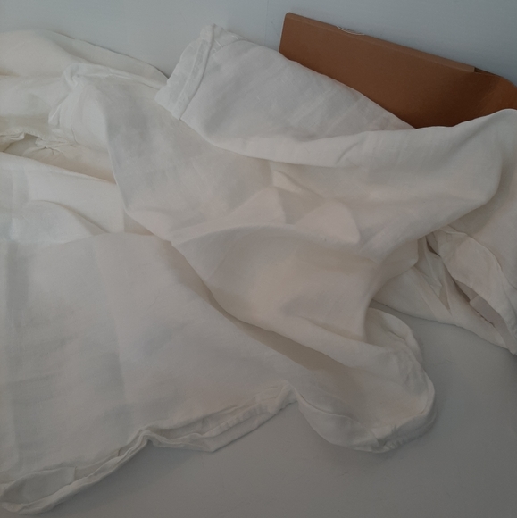 Nicole Miller 100% Linen 16\